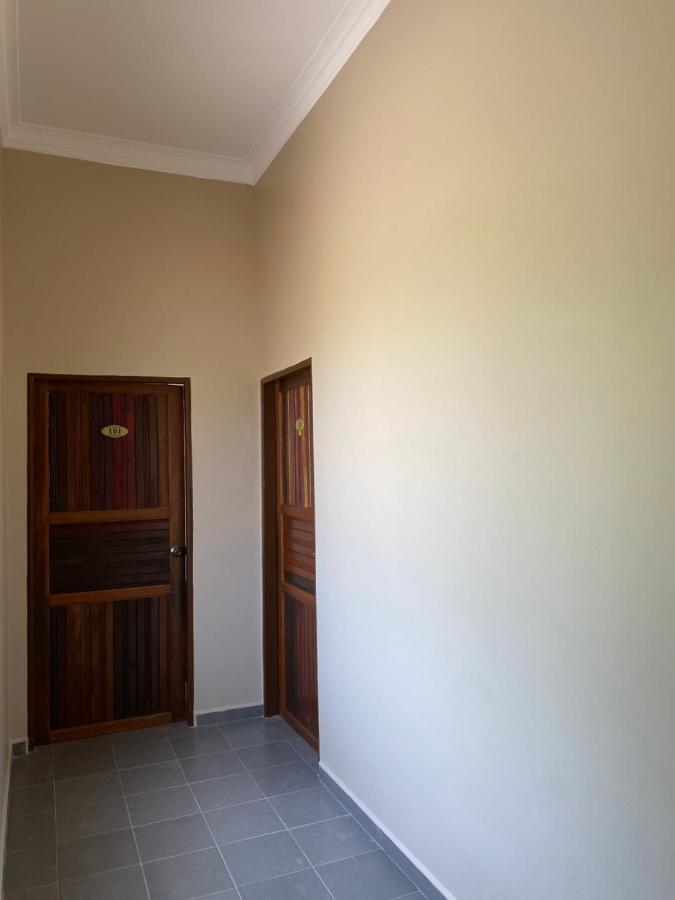 Sasuka Guesthouse Marang Esterno foto