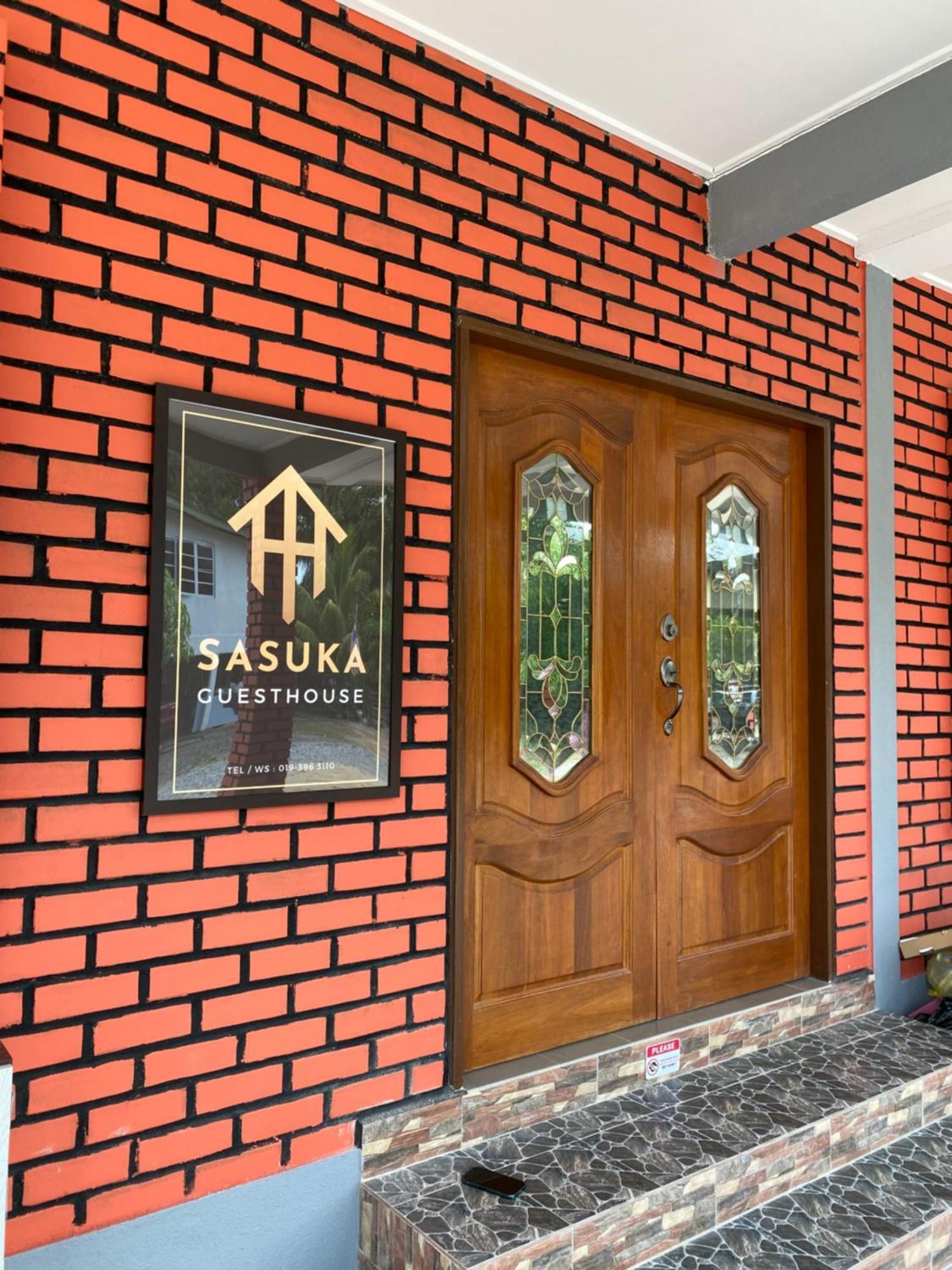 Sasuka Guesthouse Marang Esterno foto